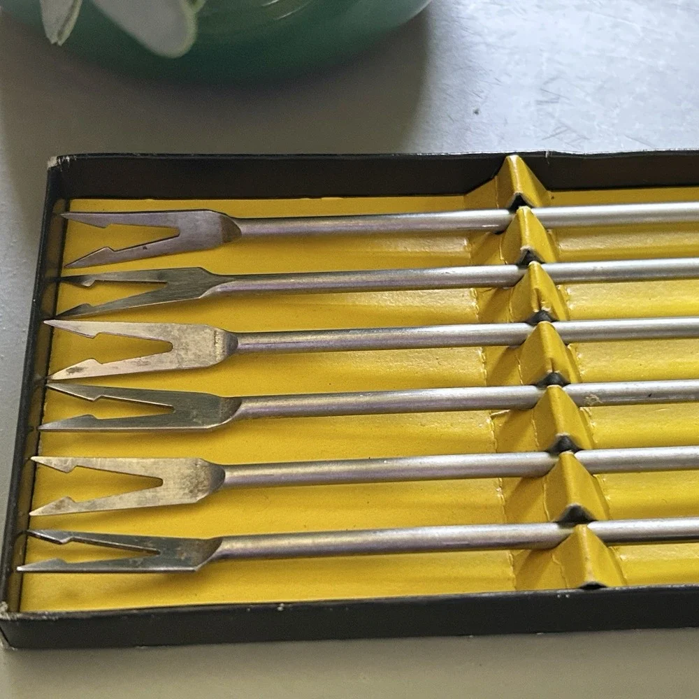 6 pc Stainless Fondue Fork Set Fred Roberts Co Wooden Color Coded Handle Vintage
